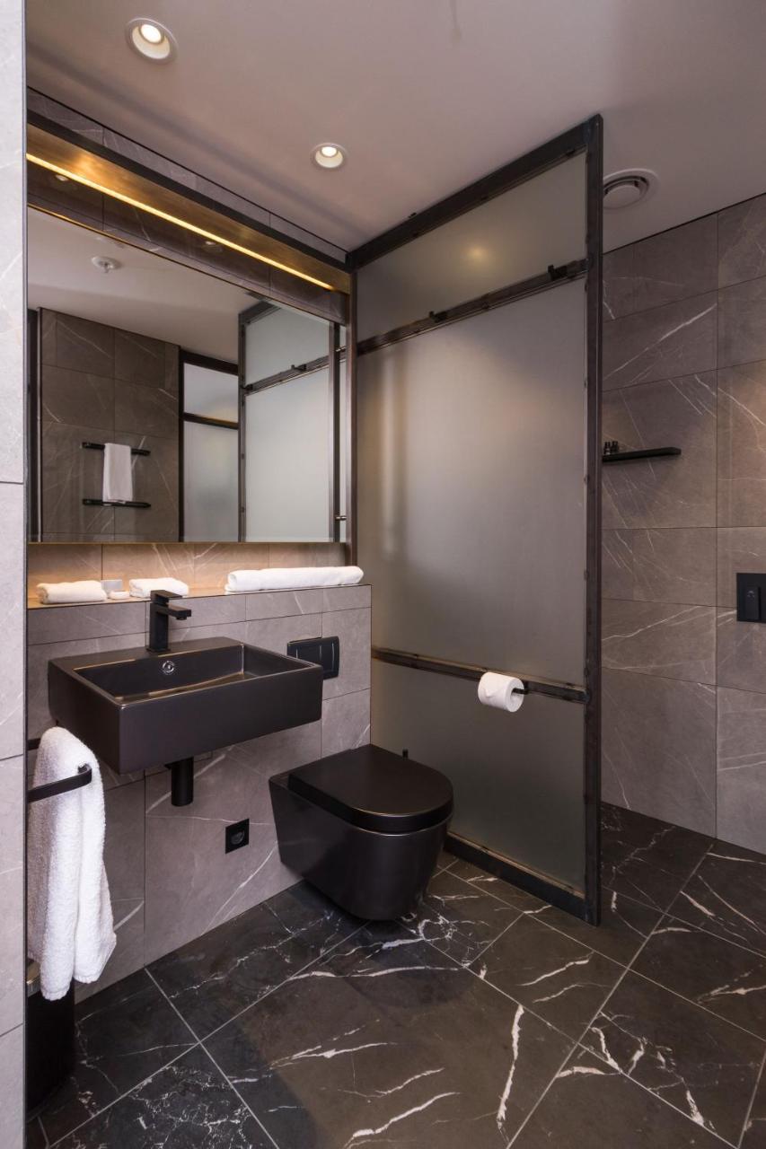 Clarence Boutique Hotel Тауранга Екстер'єр фото