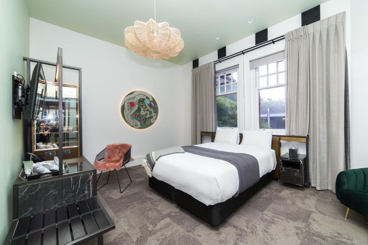 Clarence Boutique Hotel Тауранга Екстер'єр фото